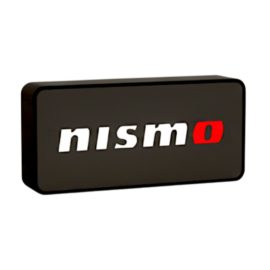 Lightbox Nissan / Nismo